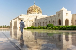 Muscat's Grand Mosque attracts 20,000 people for Friday night prayers.