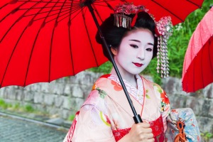 Geishas have been mobbed by tourists trying to get photos of them in Kyoto.